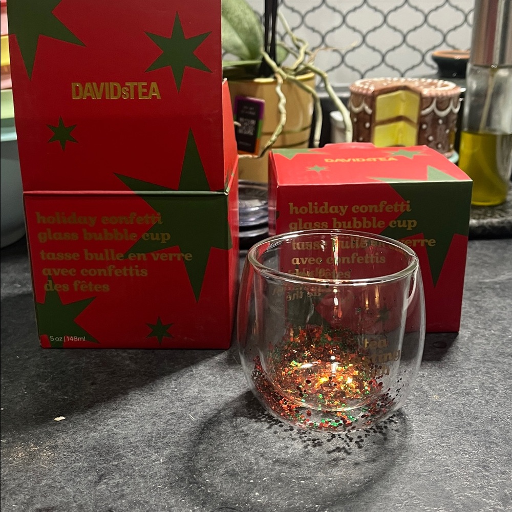 “Tea tasting club” David’s tea glass bubble cup